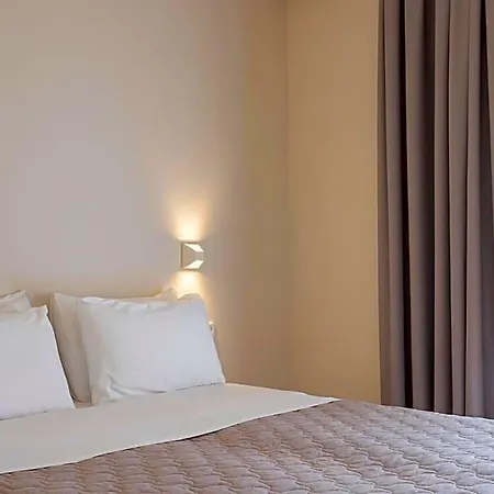 Hotel Zefyros Sea View 3*